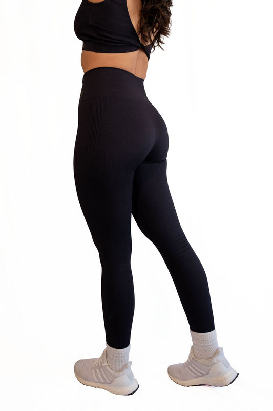 Blackline Seamless High Rise Legging